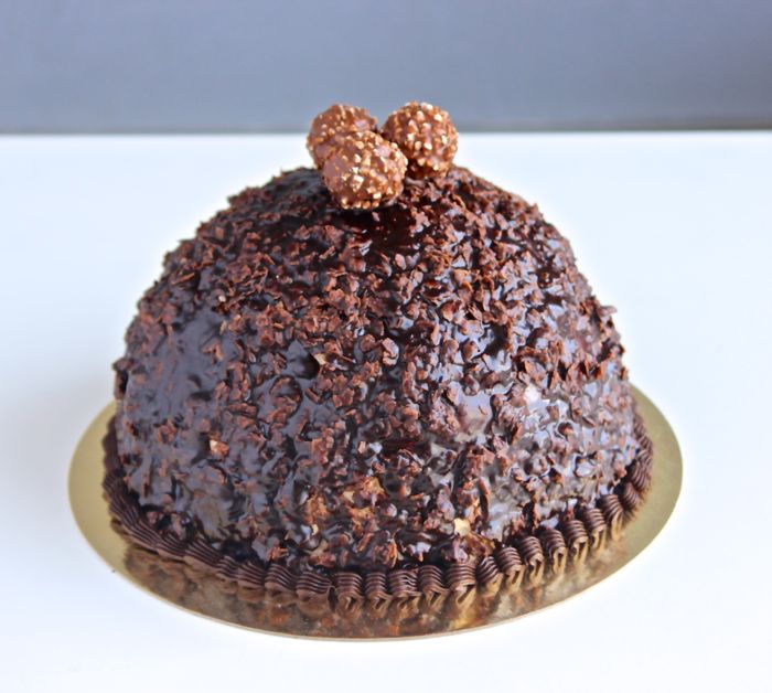 Gâteau Ferrero Rocher - Boulangerie et Pâtisserie Tillemont